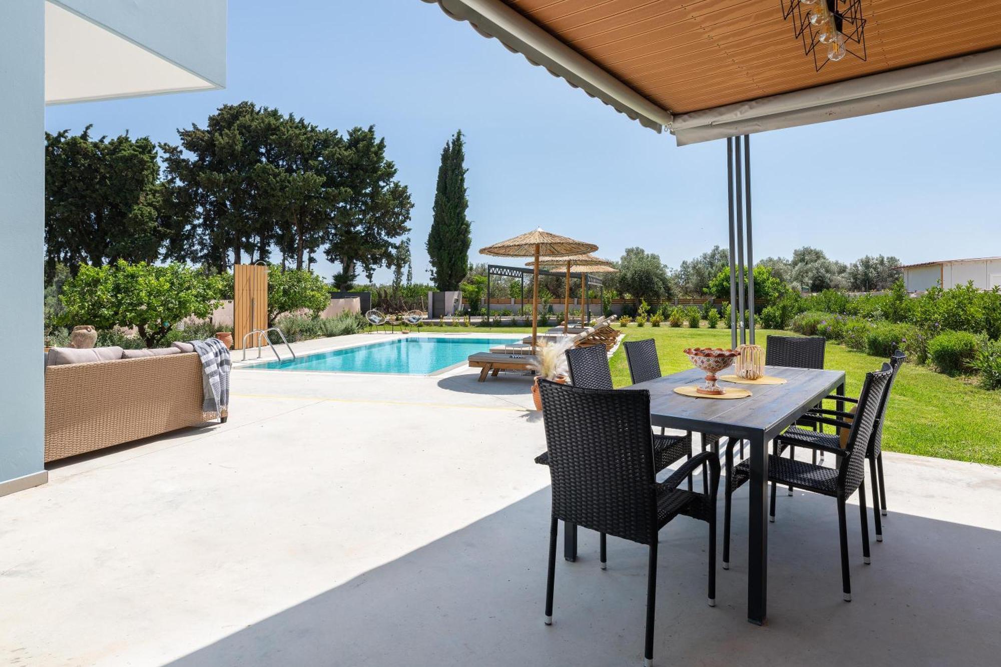 Ethria Pool Villa With Heated Jacuzzi Afantou Exterior photo